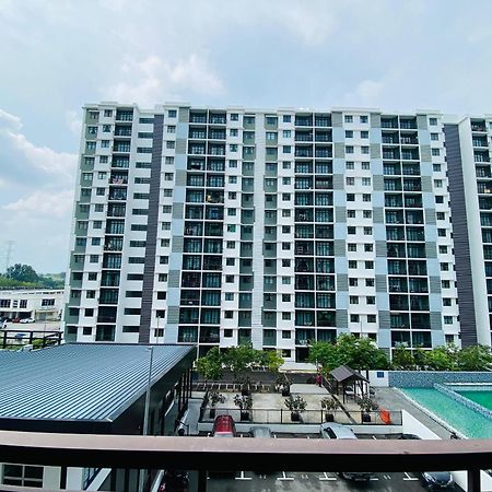 Villa Desaru Johor By Glex Extérieur photo