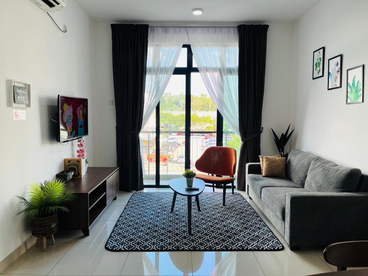 Villa Desaru Johor By Glex Extérieur photo